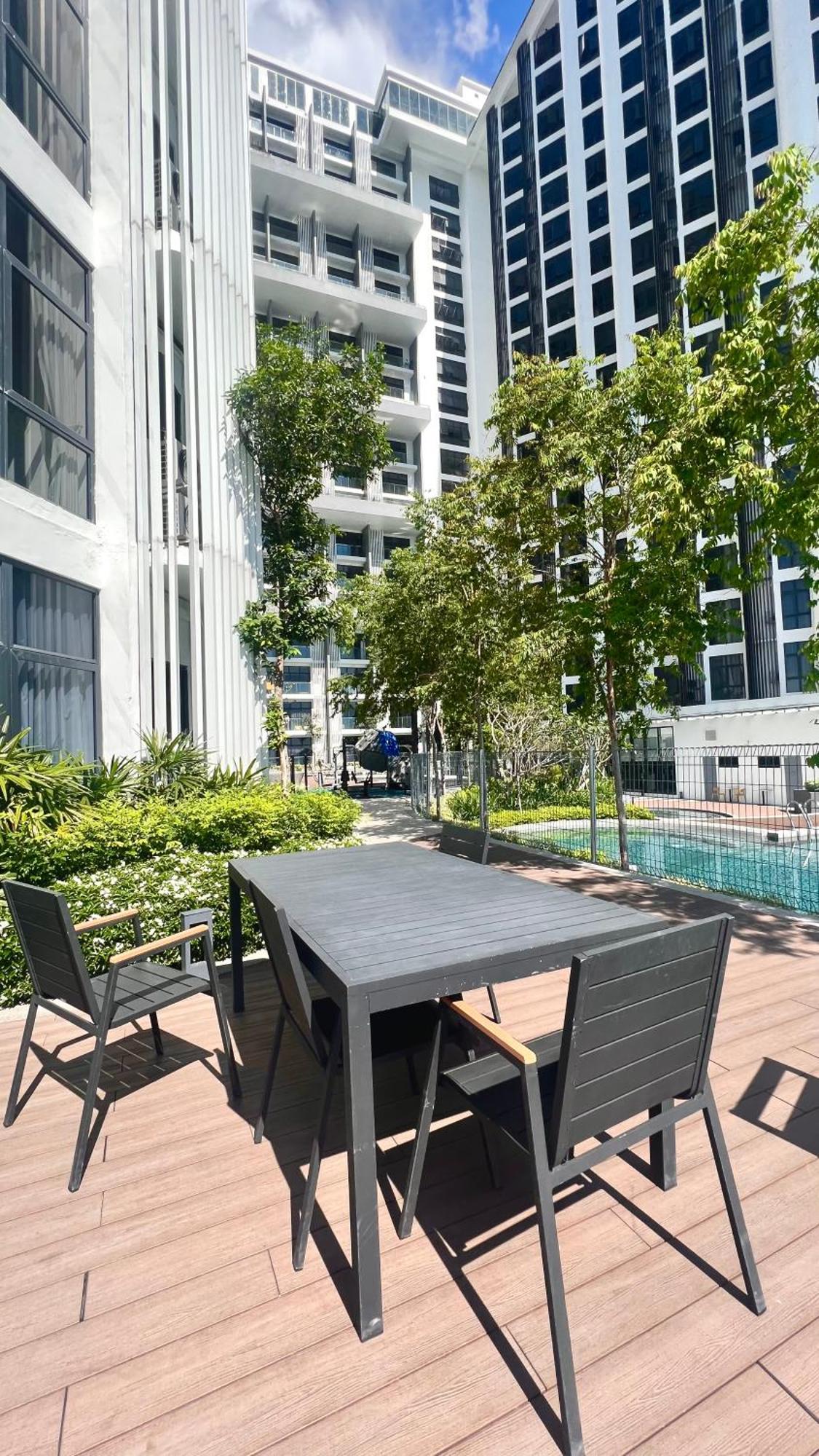 The Shore Executive Suites By Ys Luxury Kota Kinabalu Exteriér fotografie